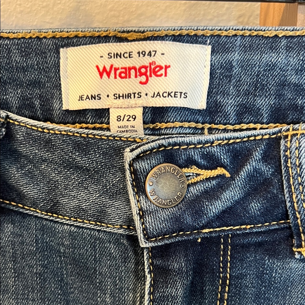 Wrangler Women's Dark Blue High-Rise Denim Jeans